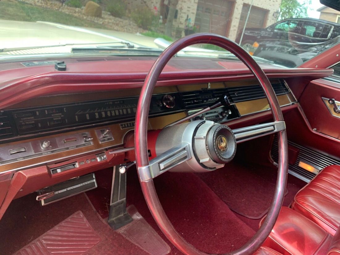 1968 Chrysler Imperial - photo 9