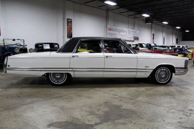 1968 Chrysler Imperial Crown - photo 6