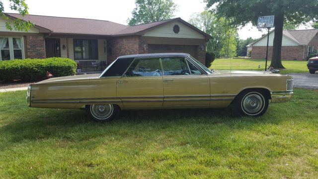 1968 Chrysler Imperial - photo 3