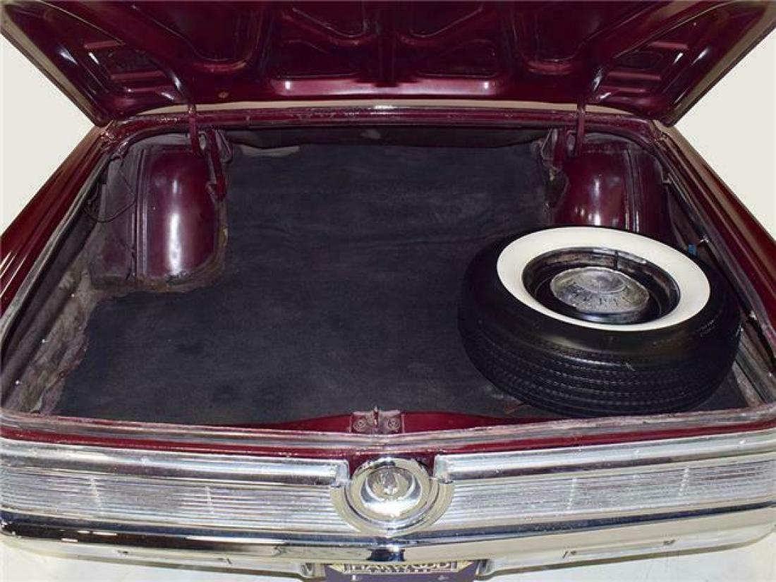 1968 Chrysler Imperial - photo 11