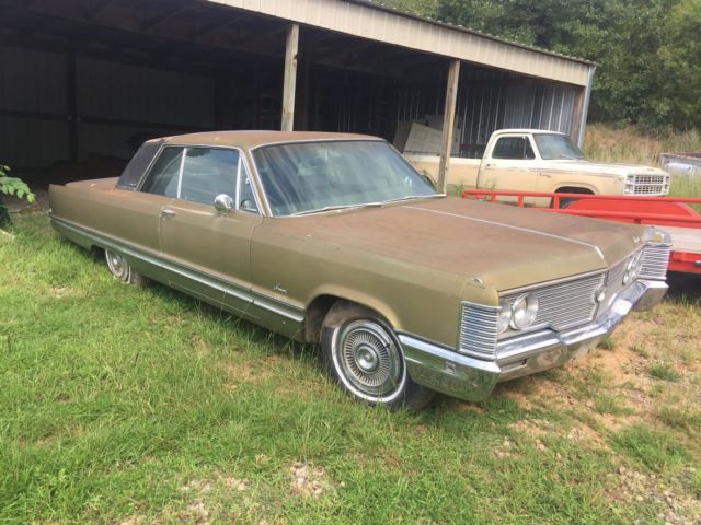 1968 Chrysler Imperial Crown Coupe - photo 2