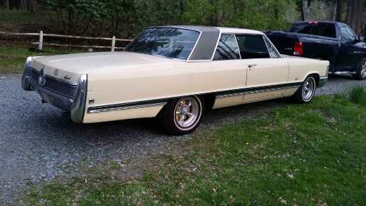 1968 Chrysler Imperial - photo 2