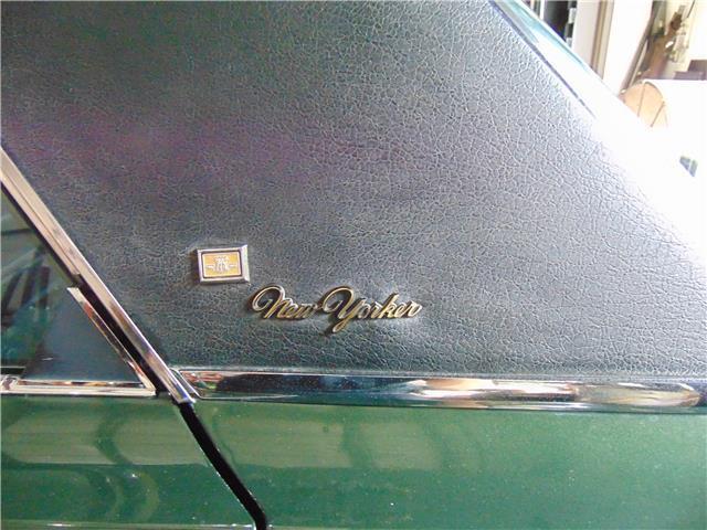 1968 Chrysler New Yorker -- - photo 11