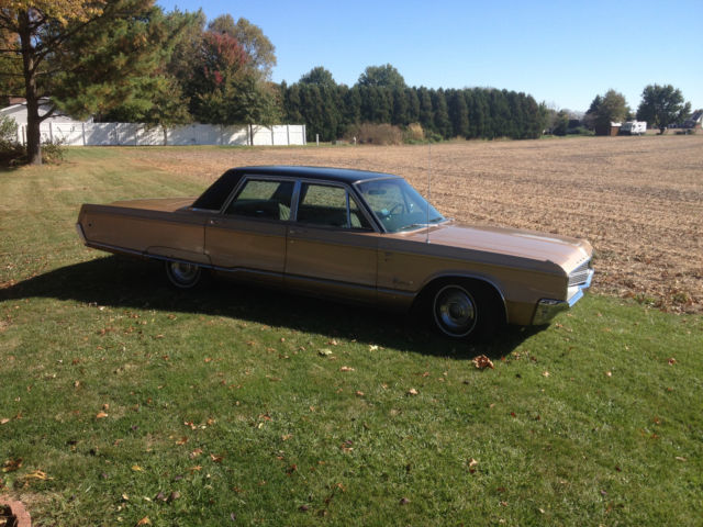 1968 Chrysler New Yorker