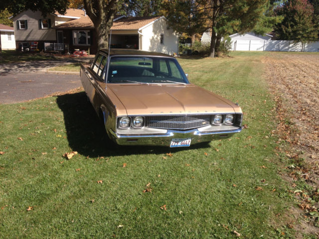 1968 Chrysler New Yorker - photo 2