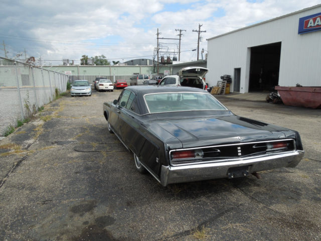 1968 Chrysler Newport Coupe not Convertible - photo 6