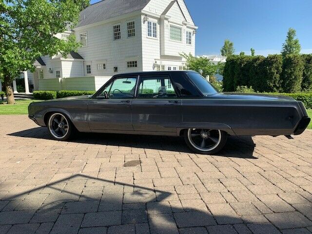 1968 Chrysler Pacifica - photo 2