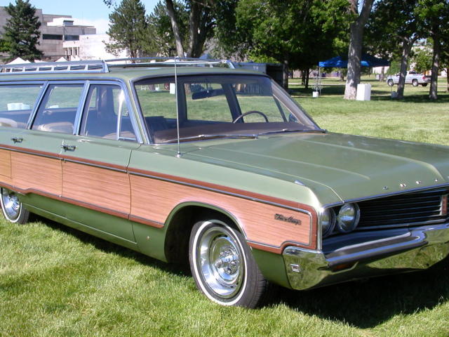 1968 CHRYSLER TOWN AND COUNTRY STATION WAGON 440 MOPAR DODGE C BODY 1968 Chrysler Newport Town&Country