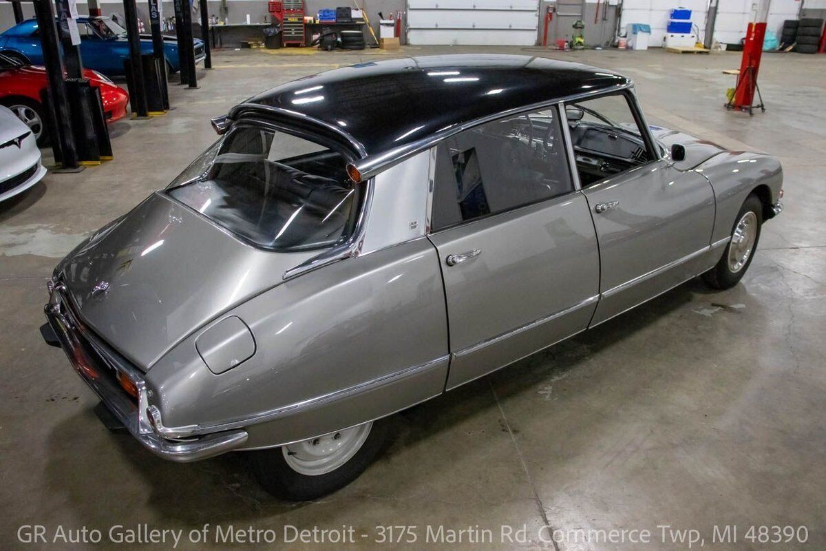 1968 Citroen DS20 - photo 6