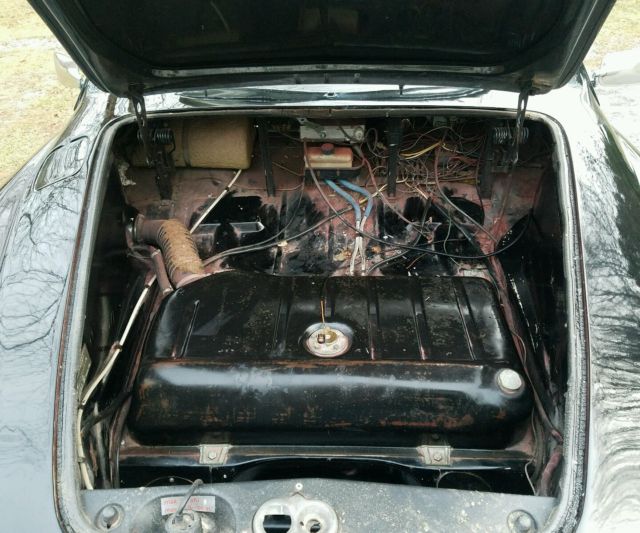 1968 Volkswagen Karmann Ghia 4 Speed Manual - photo 13