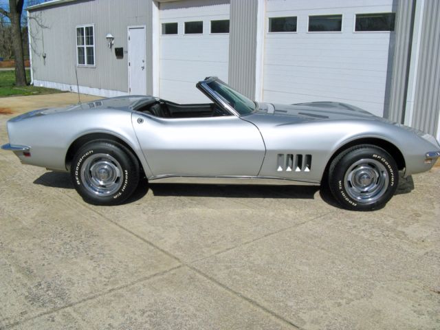 1968 Chevrolet Corvette Convertible - photo 4