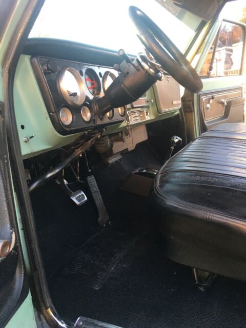 1968 Chevrolet C-10 - photo 12