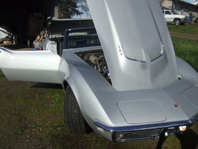 1968 Chevrolet Corvette - photo 11
