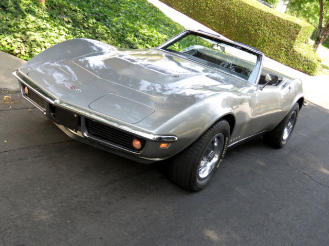 1968 Chevrolet Corvette C3 - photo 2