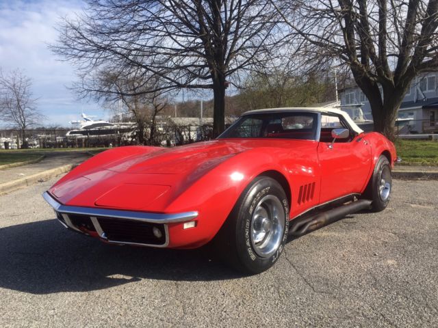 1968 Chevrolet Corvette Convertible - photo 2