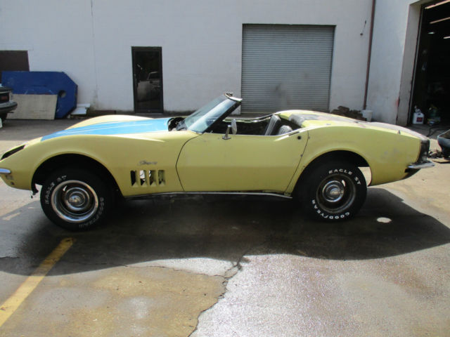 1968 Chevrolet Corvette YELLOW - photo 3