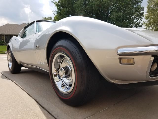 1968 Chevrolet Corvette - photo 6