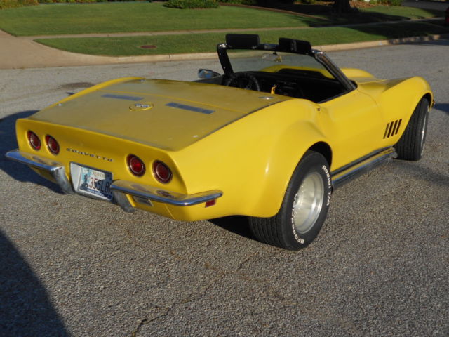1968 Corvette Roadster 350 4 speed, Flared, Hooker sidepipes Fast Fun No reserve 1968 Chevrolet Corvette