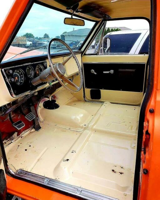 1968 Chevrolet C-10 Custom - photo 9