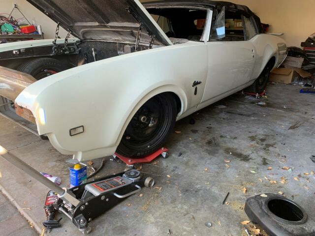 1968 Oldsmobile Cutlass - photo 6