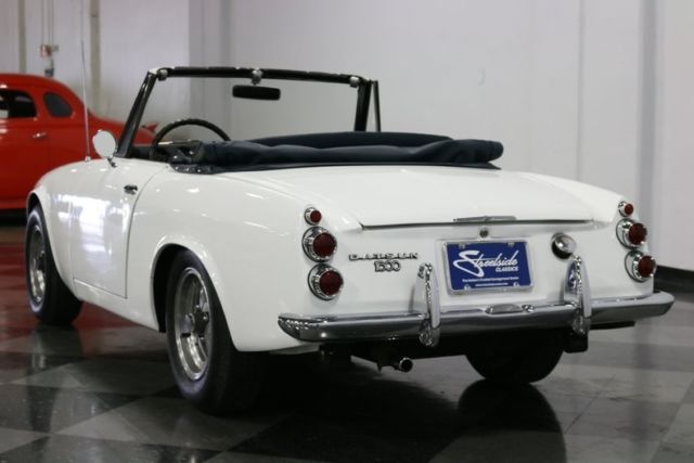 1968 Datsun 1600 -- - photo 11