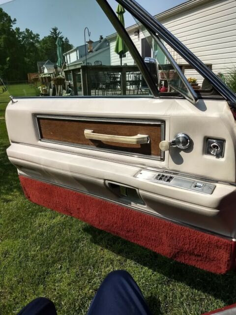 1968 Cadillac DeVille Convertible - photo 8