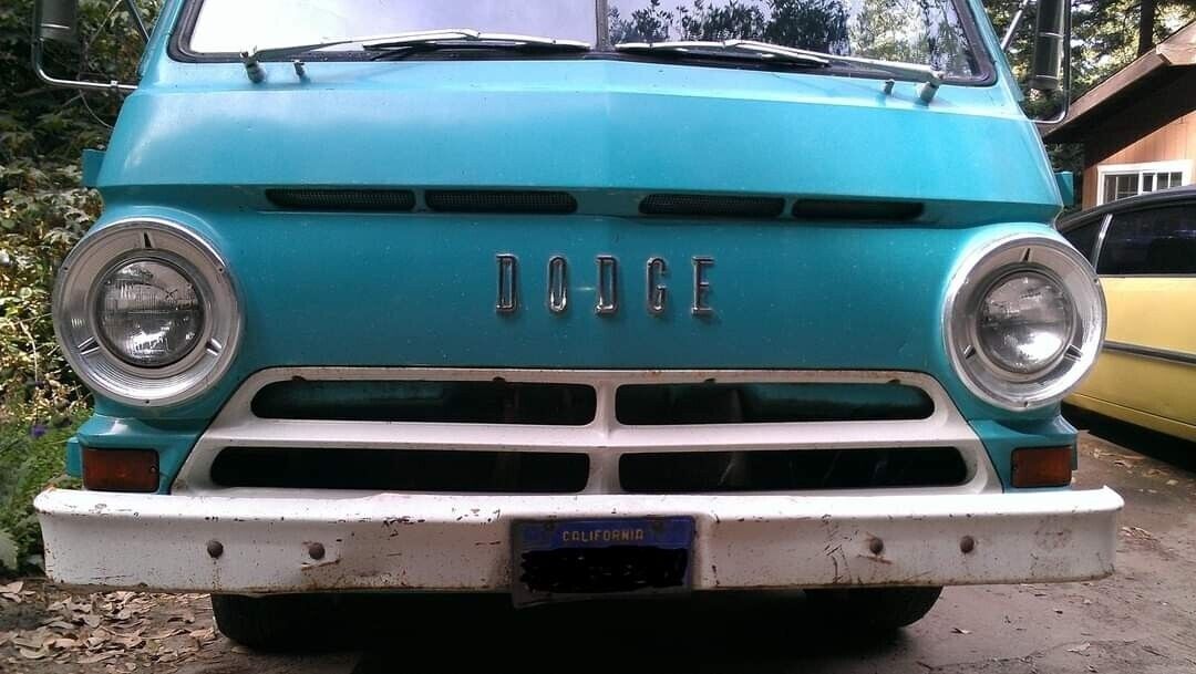 1968 Dodge A100 A108 8-Door - photo 2