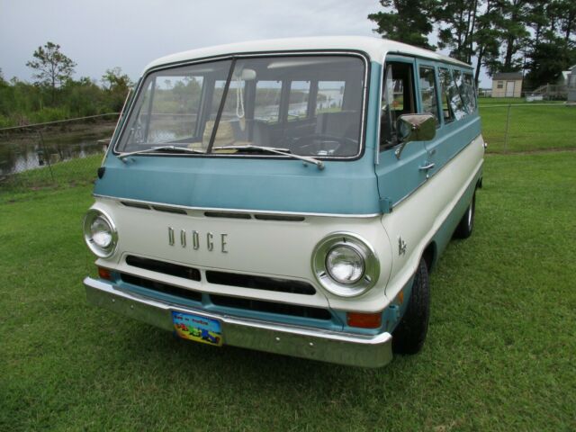 1968 Dodge A108 Van - photo 2