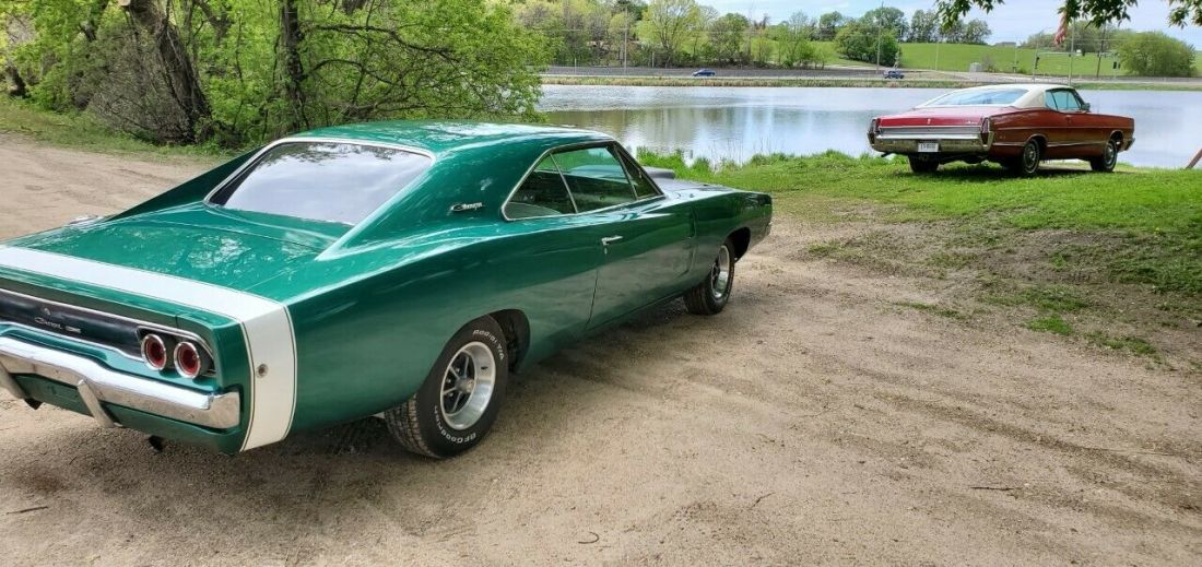 1968 Dodge Charger - photo 3