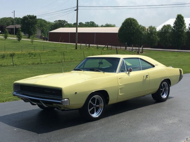 1968 Dodge Charger! 383 Engine, Auto Trans, PS, PB, Factory A/C! Cold Air! 1968 Dodge Charger