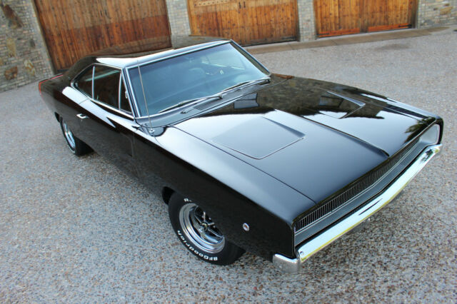 1968 Dodge Charger - photo 3