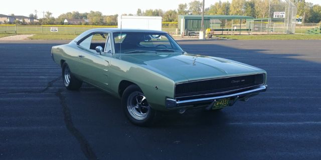 1968 Dodge Charger 440 4 speed Mopar 1968 Dodge Charger