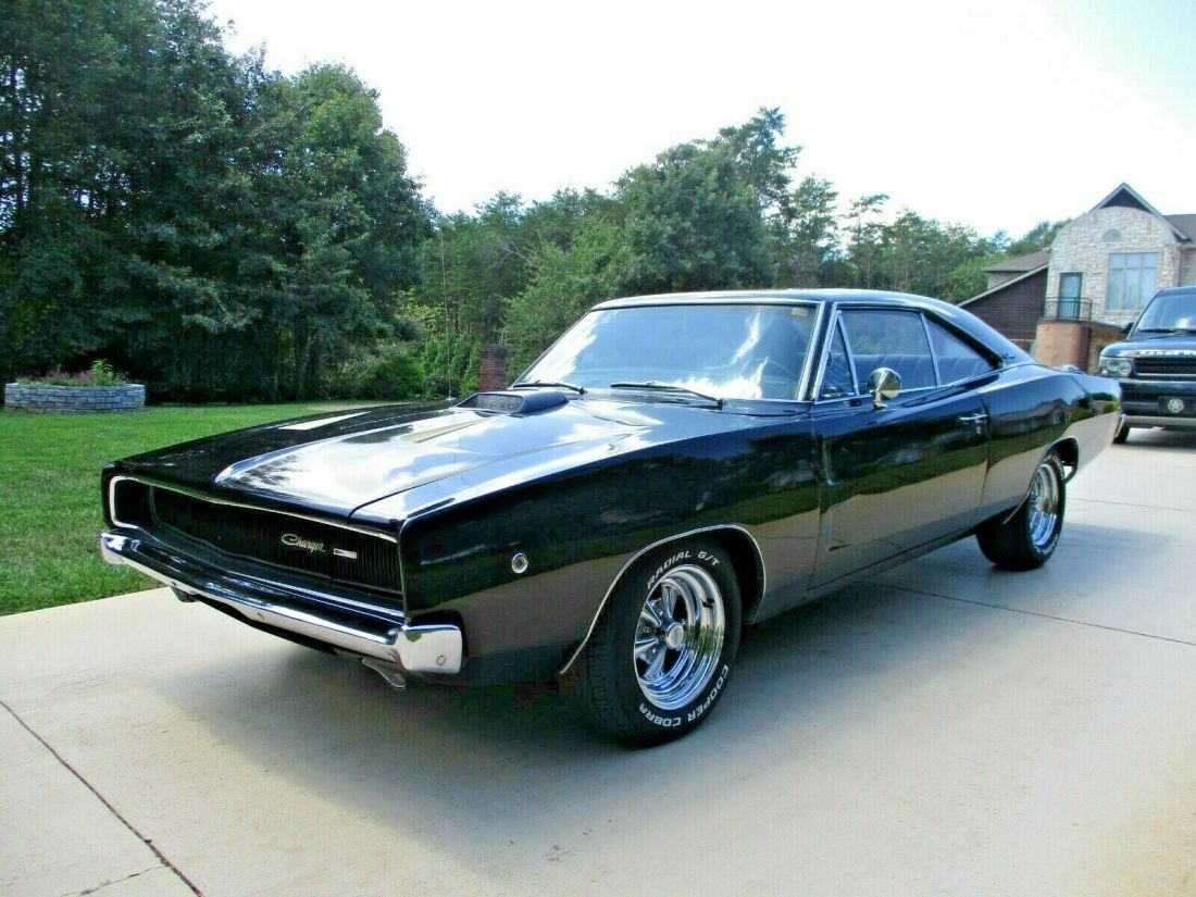 1968 DODGE CHARGER 440 V8 AUTO W/ COLD AC KENWOOD STEREO MOPAR BLACK / BLACK 1968 Dodge Charger