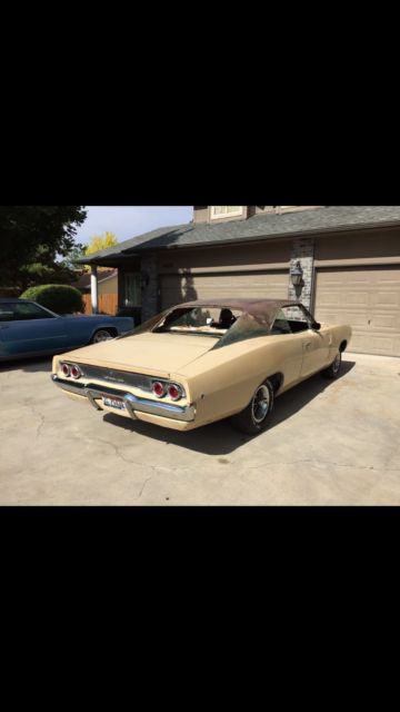 1968 Dodge Charger - photo 2