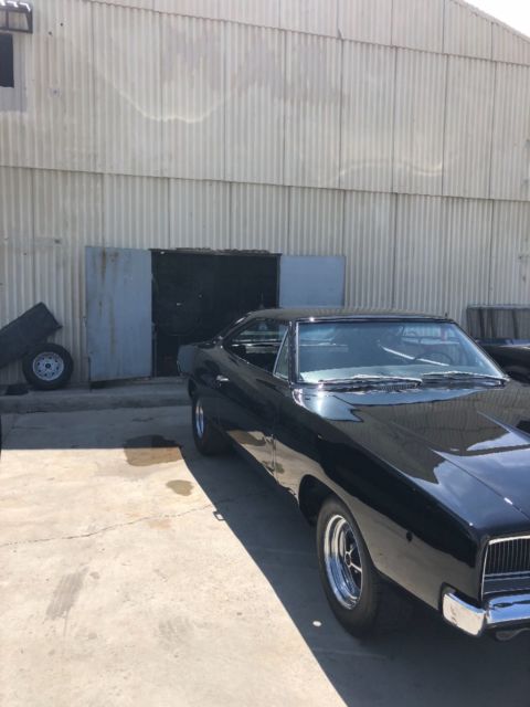 1968 Dodge Charger - photo 3