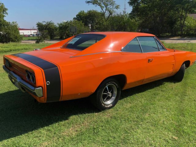 1968 Dodge Charger - photo 2