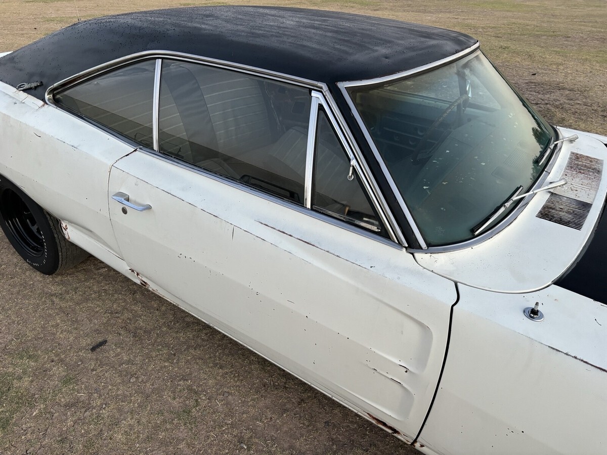 1968 Dodge Charger - photo 11