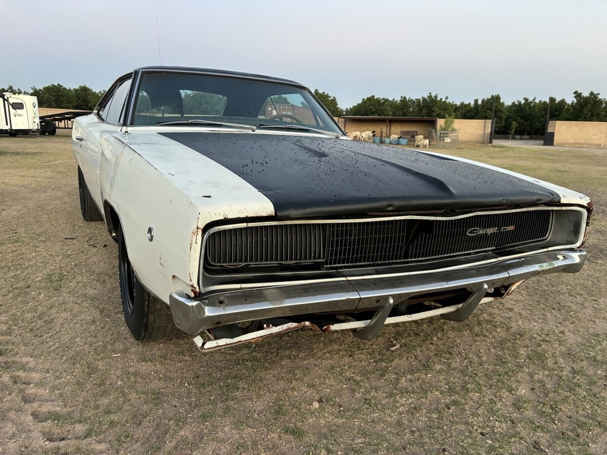 1968 Dodge Charger - photo 3