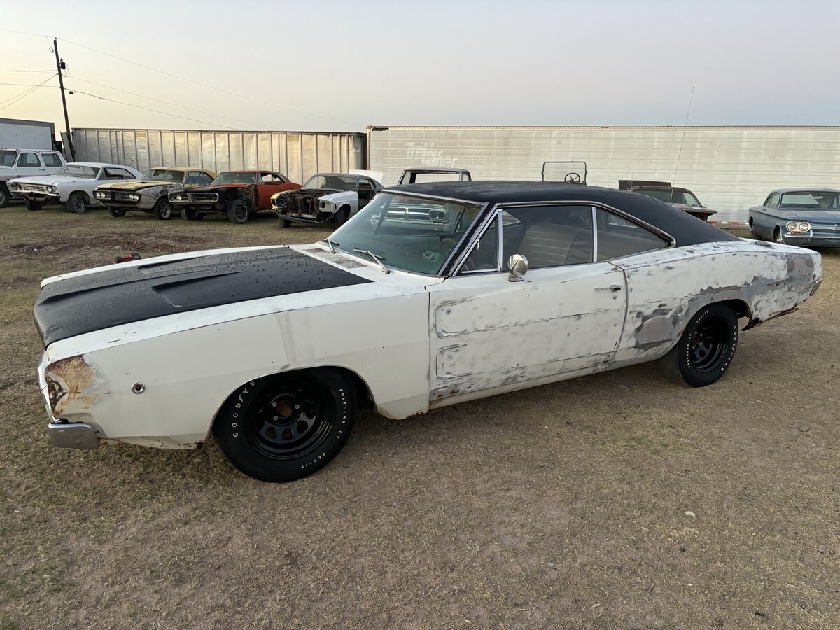 1968 Dodge Charger - photo 5