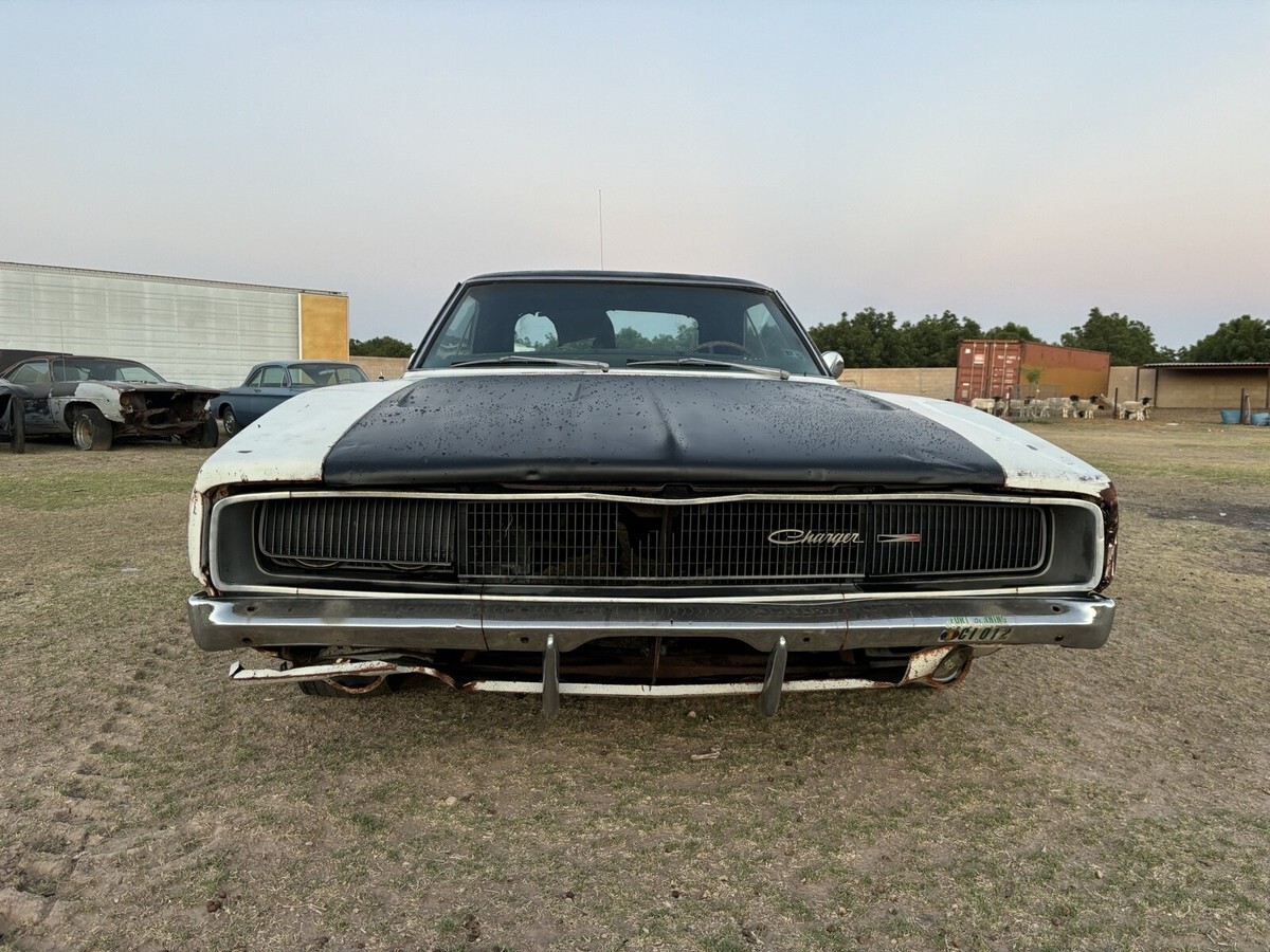 1968 Dodge Charger - photo 6