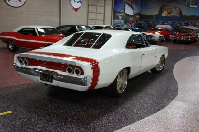1968 Dodge Charger Hemi Restomod - photo 4
