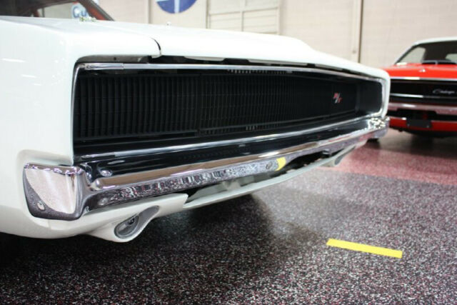 1968 Dodge Charger Hemi Restomod - photo 7