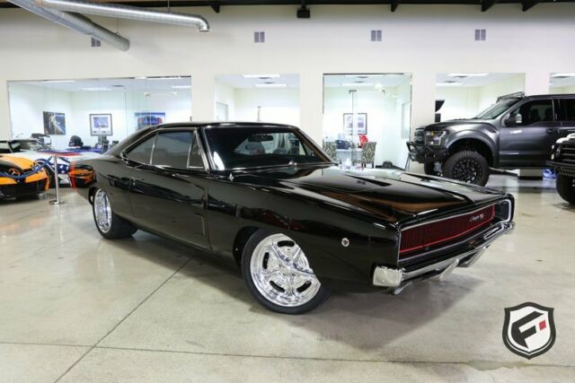 1968 DODGE CHARGER, GEN III HEMI,TWIN TURBOS, WILWOOD BRAKES, CUSTOM INTERIOR!! 1968 Dodge Charger RESTO-MOD