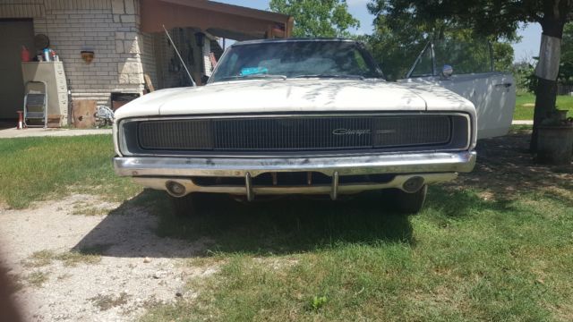 1968 Dodge Charger - photo 2