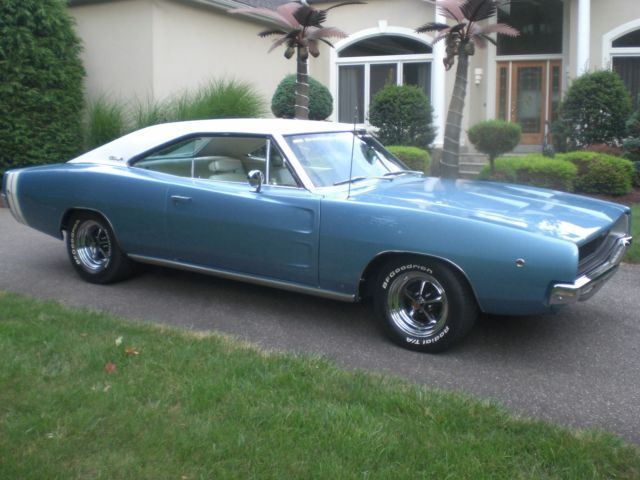 1968 Dodge Charger r/t - photo 4