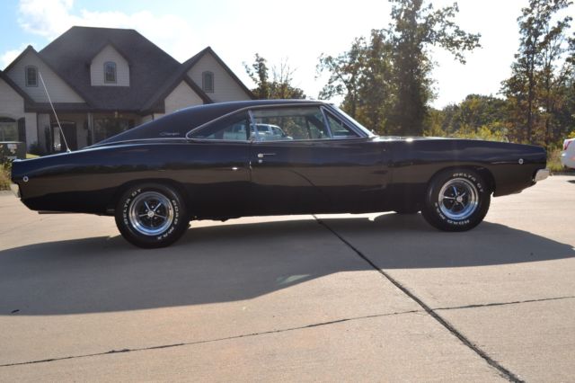 1968 Dodge Charger - photo 6