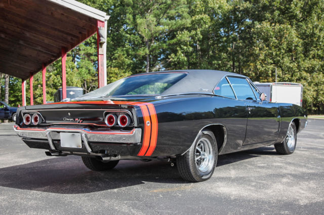 1968 Dodge Charger RT 440 - photo 6