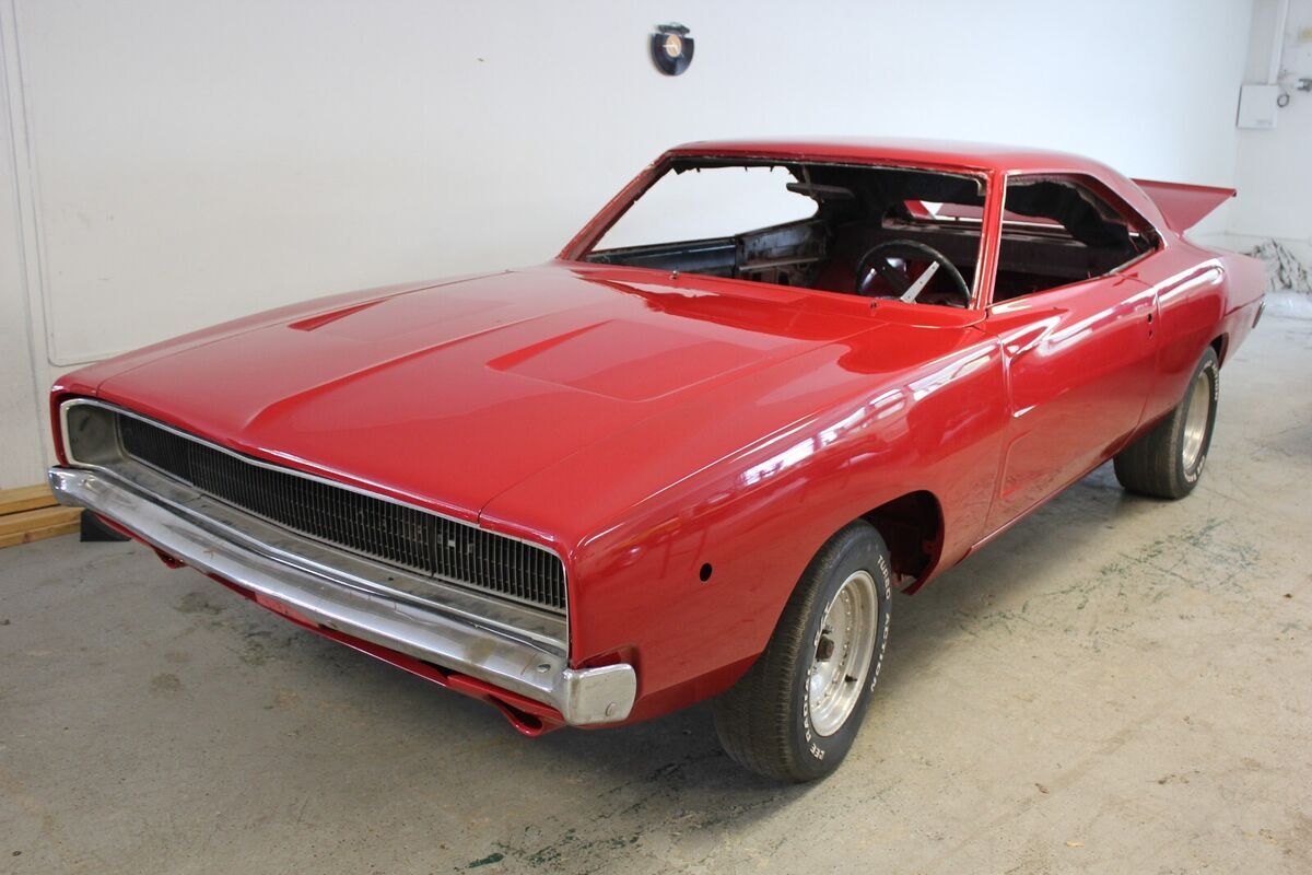 1968 Dodge Charger R/T 440 Rotisserie Restored Body Roller & 440 Wedge Block 1968 Dodge Charger
