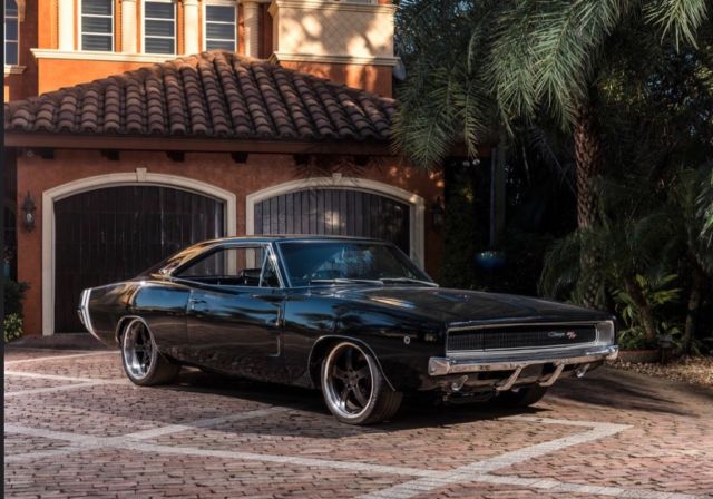 1968 Dodge Charger RT - photo 2