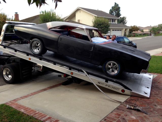 1968 Dodge Charger w 383 and Automatic Transmission 1968 Dodge Charger Base 2 Door